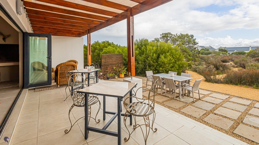 9 Bedroom Property for Sale in Long Acres Country Estate Western Cape